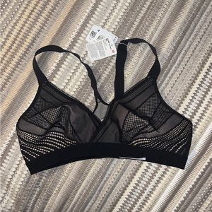 Lululemon Awaken to Lace Bra